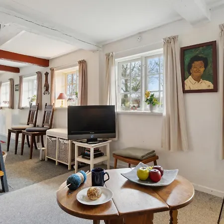 Pet Friendly In With Wifi Semesterbostad