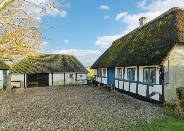 Pet Friendly In With Wifi Holiday home *